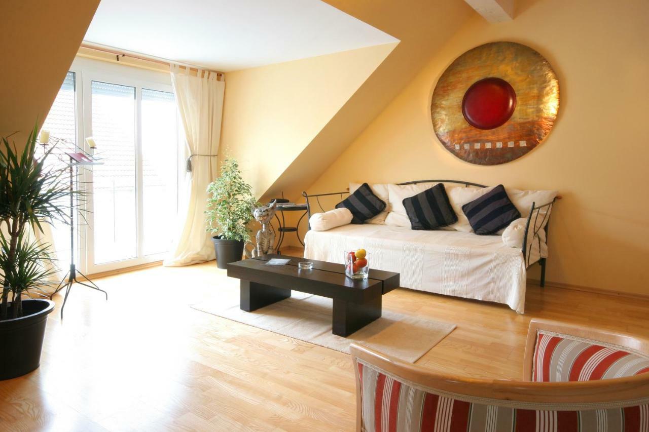 הלברגמוס Regentpark Hotel Munich Airport מראה חיצוני תמונה