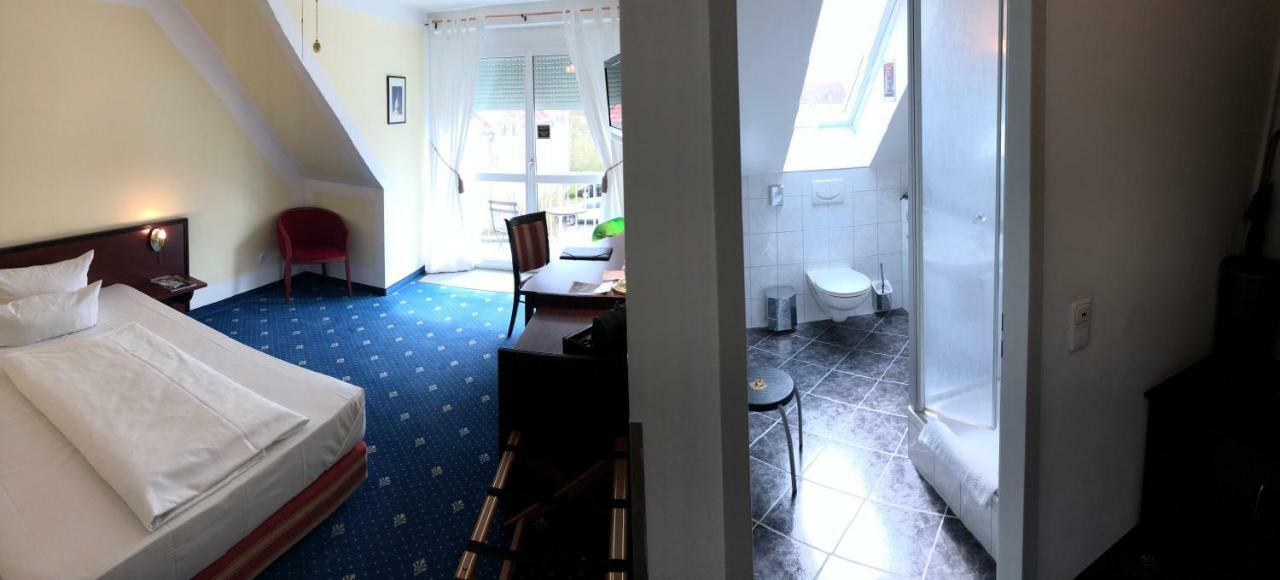 הלברגמוס Regentpark Hotel Munich Airport מראה חיצוני תמונה