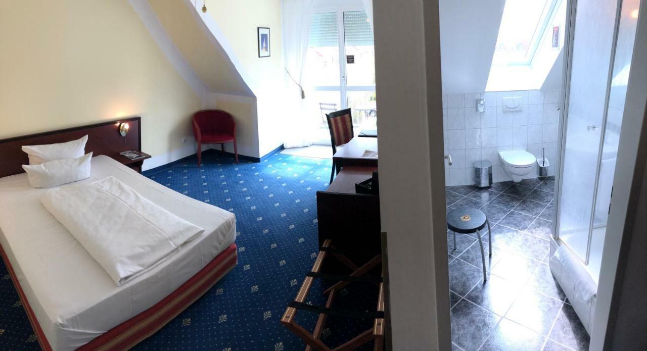 הלברגמוס Regentpark Hotel Munich Airport מראה חיצוני תמונה